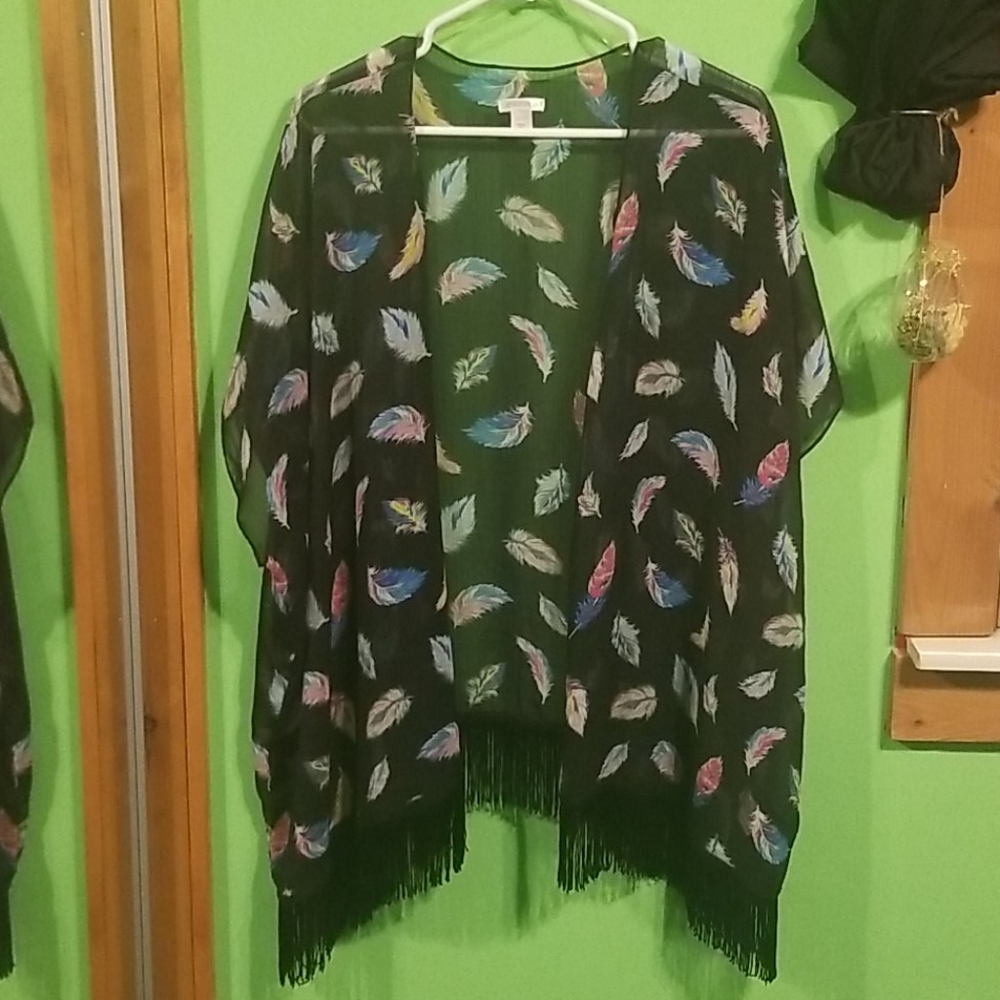 Xhiliration feather beach cover up